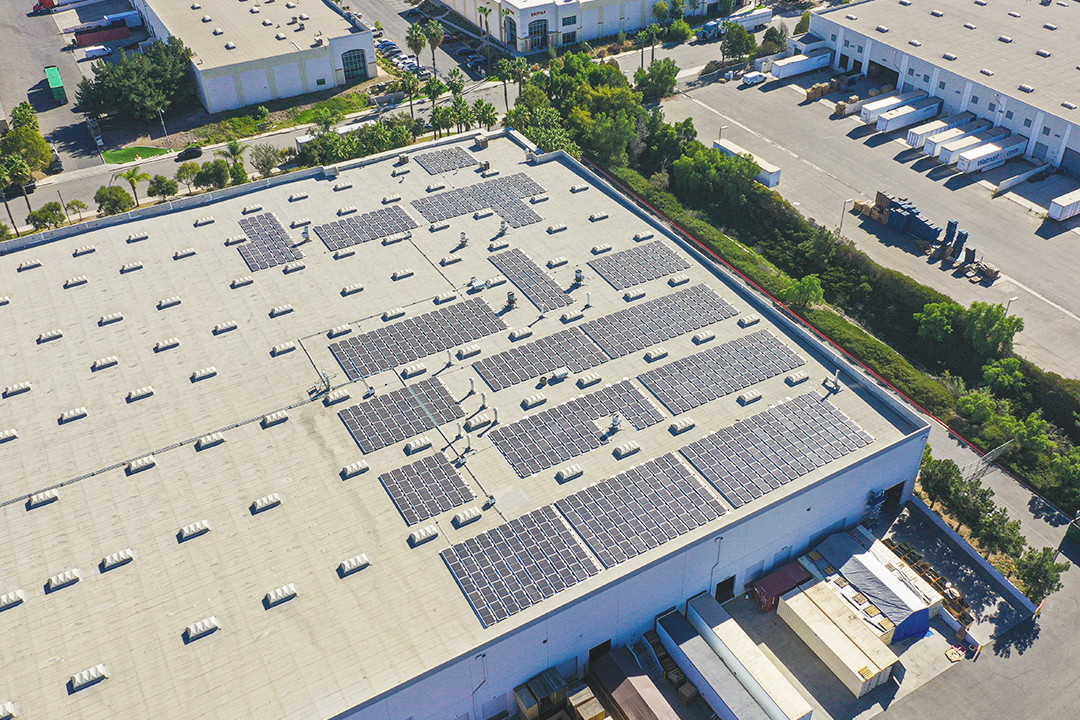 high-efficiency-solar-panels-on-a-roof